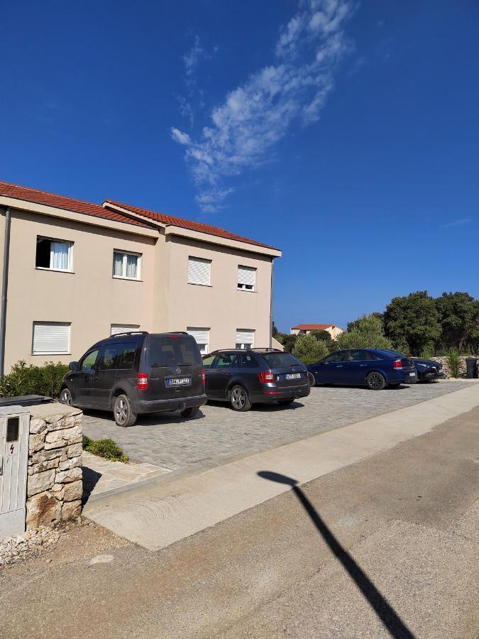 Apartments Karla I Ivano Mandre Dış mekan fotoğraf