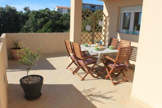 Apartments Karla I Ivano Mandre Dış mekan fotoğraf